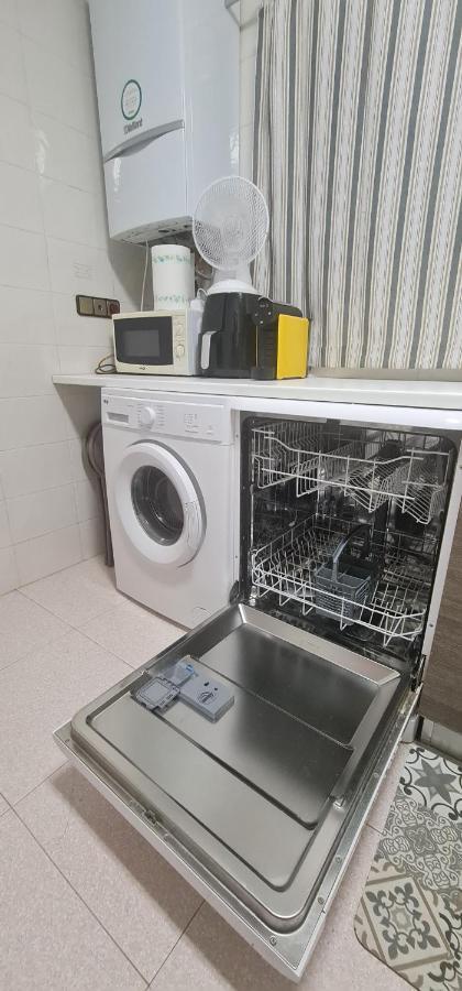 Maxwell House Valencia Apartment ภายนอก รูปภาพ