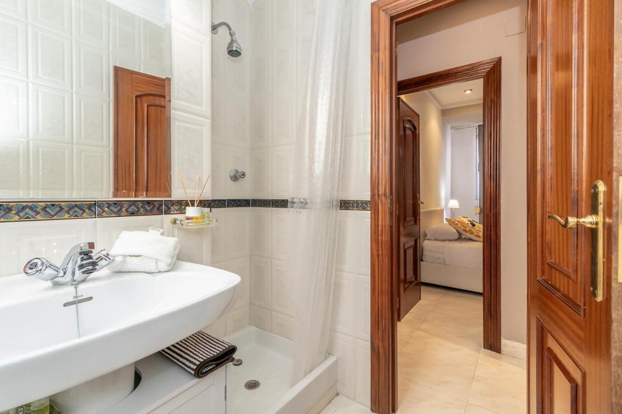 Maxwell House Valencia Apartment ภายนอก รูปภาพ