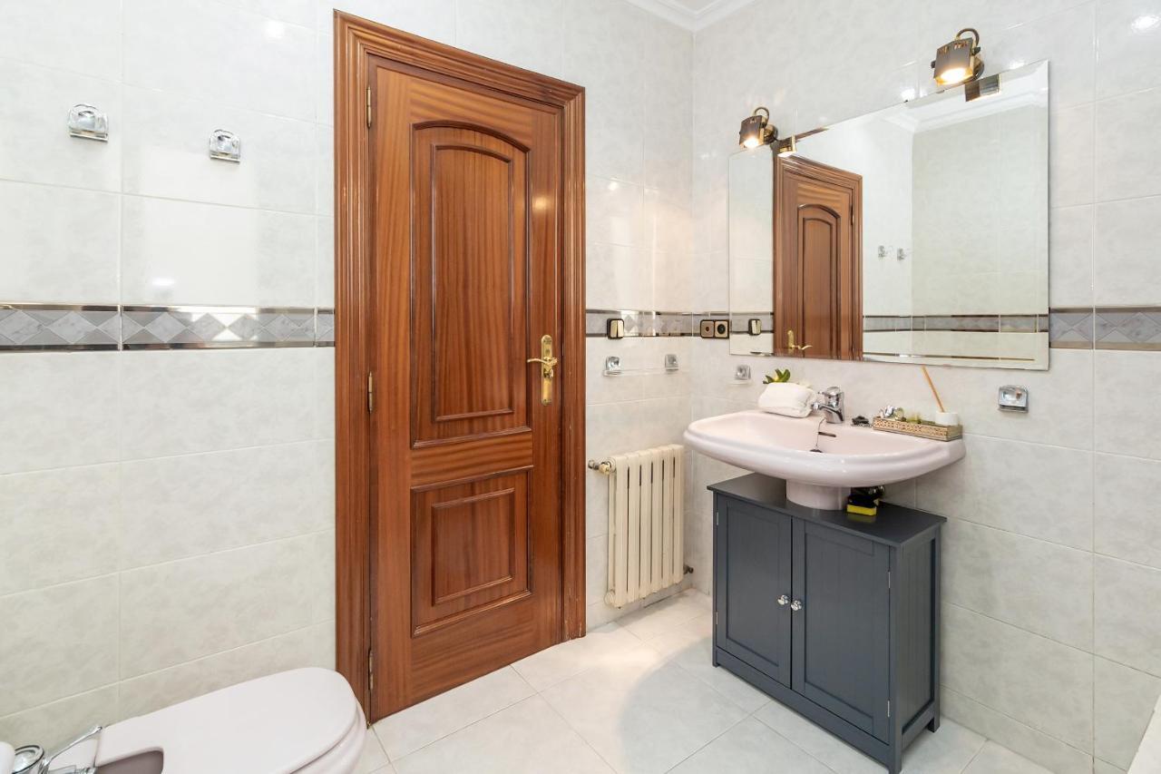 Maxwell House Valencia Apartment ภายนอก รูปภาพ