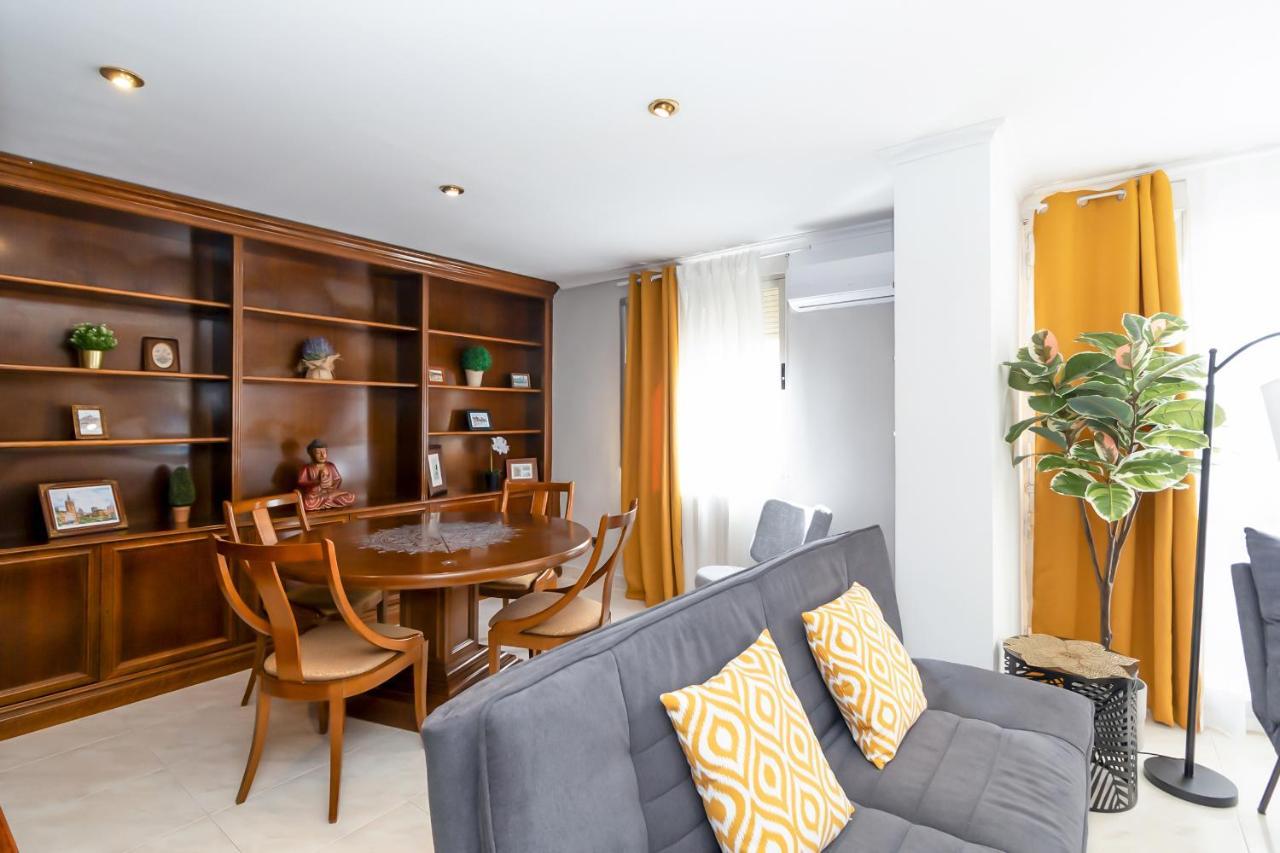 Maxwell House Valencia Apartment ภายนอก รูปภาพ