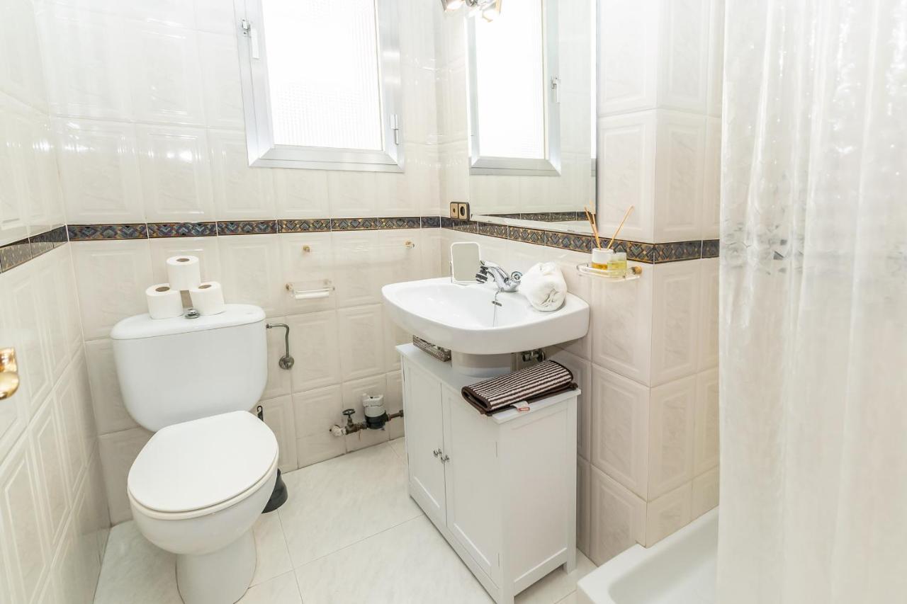 Maxwell House Valencia Apartment ภายนอก รูปภาพ
